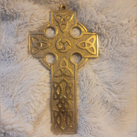 Celtic Cross Wall Decor - Picture 2 of 8